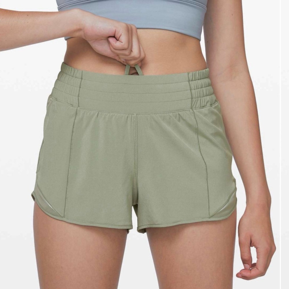 Lululemon Hotty Hot High Rise Athletic Shorts SeaMoss Green 12 - Picture 2 of 7
